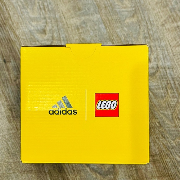 Adidas x LEGO - Men’s 12 - NWT - Adilette Comfort Slides 2022 - Picture 9 of 16